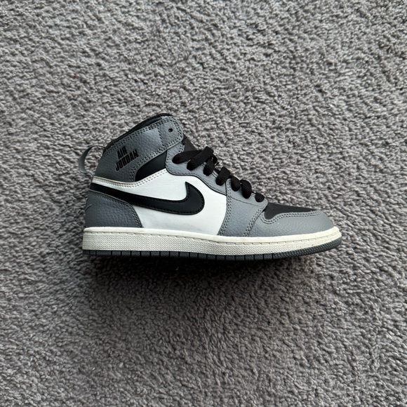 air jordan 1 retro high rare air cool grey